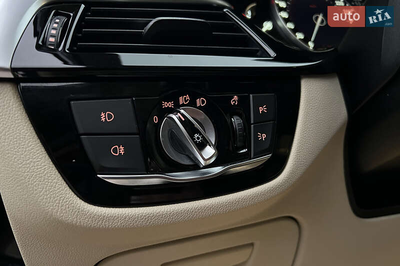 Седан BMW 5 Series 2017 в Львові фото 20 Седан BMW 5 Series 2017 в Львові