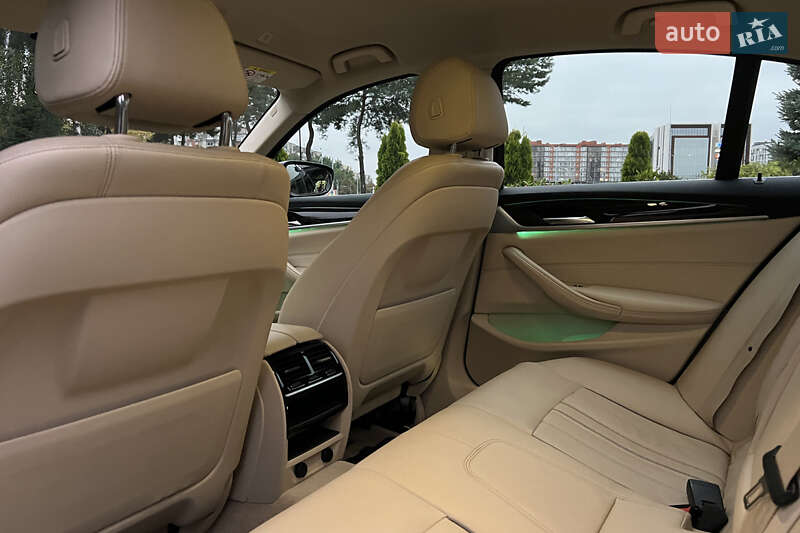 Седан BMW 5 Series 2017 в Львові фото 25 Седан BMW 5 Series 2017 в Львові