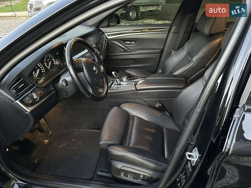 Седан BMW 5 Series 2014 в Самборе