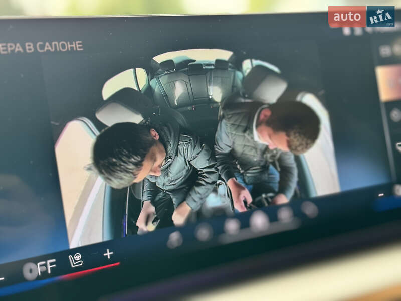 Седан BMW 5 Series 2023 в Киеве