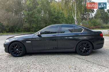 Седан BMW 5 Series 2010 в Нетешине
