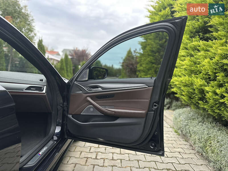 Седан BMW 5 Series 2018 в Одесі фото 45 Седан BMW 5 Series 2018 в Одесі
