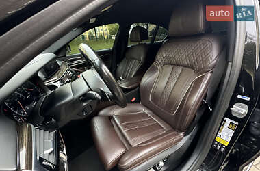 Седан BMW 5 Series 2018 в 