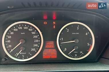 Универсал BMW 5 Series 2005 в  фото 25 Универсал BMW 5 Series 2005 в