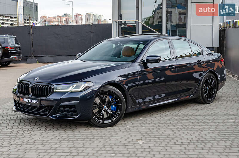 Седан BMW 5 Series 2020 в Киеве