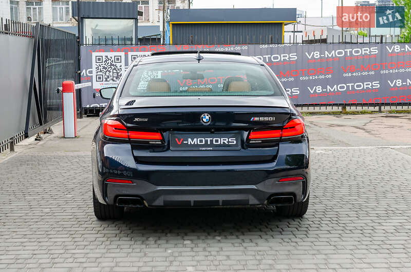 Седан BMW 5 Series 2020 в Киеве