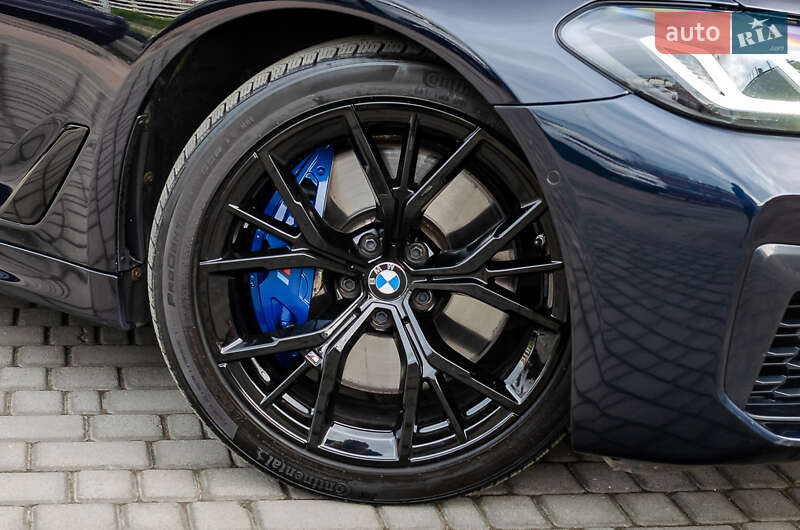 Седан BMW 5 Series 2020 в Киеве