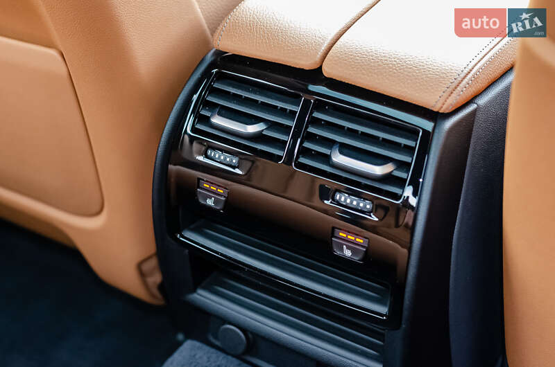 Седан BMW 5 Series 2020 в Киеве