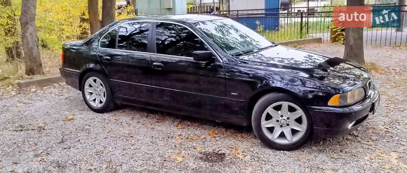 Седан BMW 5 Series 2001 в Новомосковске фото 7 Седан BMW 5 Series 2001 в Новомосковске