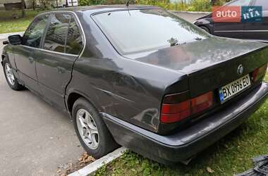 Седан BMW 5 Series 1989 в Ровно