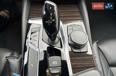 Седан BMW 5 Series 2017 в 