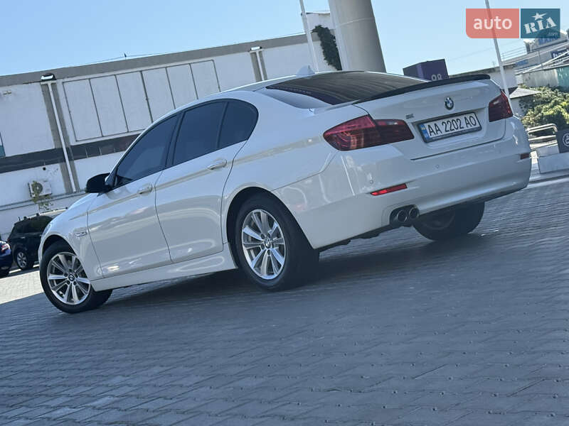 Седан BMW 5 Series 2016 в Одессе
