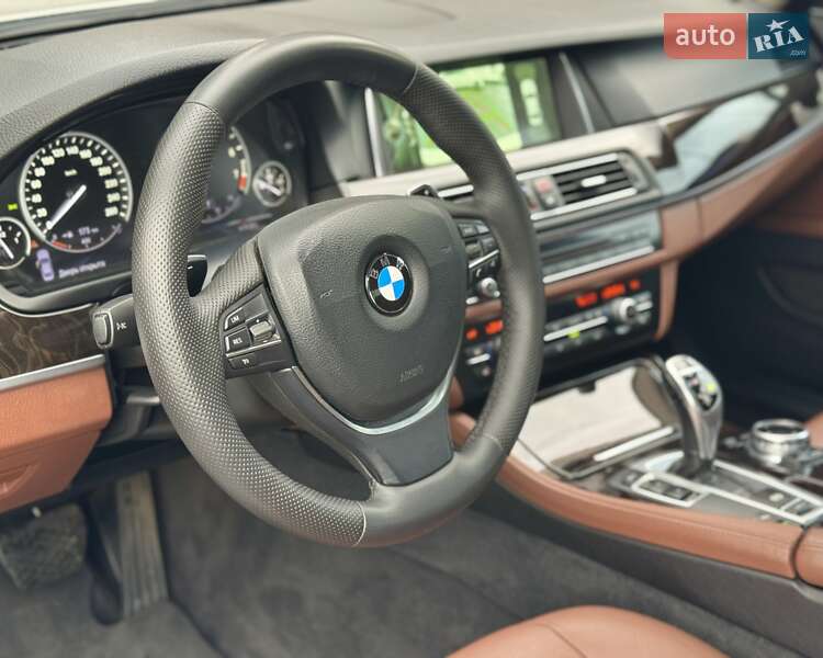 Седан BMW 5 Series 2016 в Киеве фото 5 Седан BMW 5 Series 2016 в Киеве
