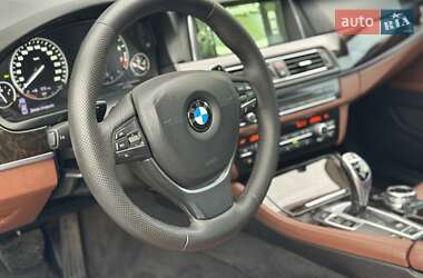 Седан BMW 5 Series 2016 в 