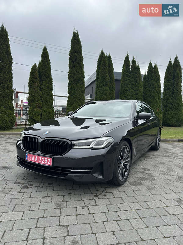 Седан BMW 5 Series 2020 в Львові