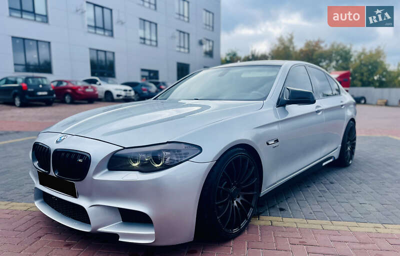 BMW 5 Series 2011 BMW 5 Series 2011