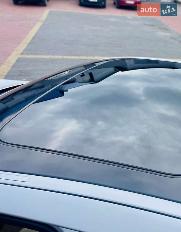 Седан BMW 5 Series 2011 в Ровно