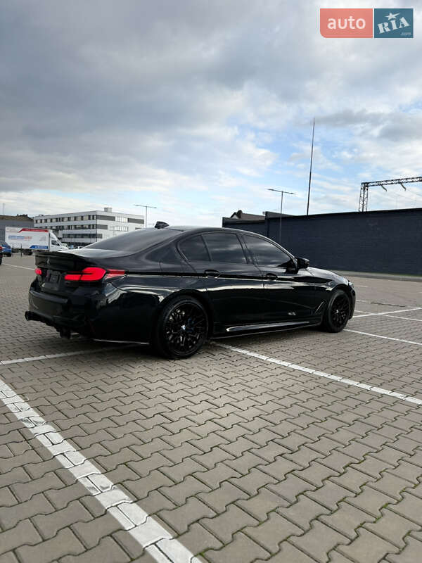 Седан BMW 5 Series 2017 в Ивано-Франковске