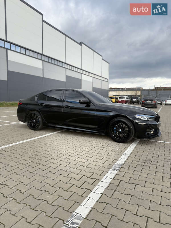 Седан BMW 5 Series 2017 в Ивано-Франковске