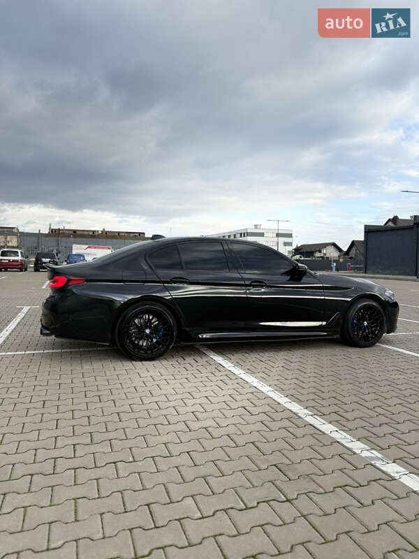 Седан BMW 5 Series 2017 в Ивано-Франковске