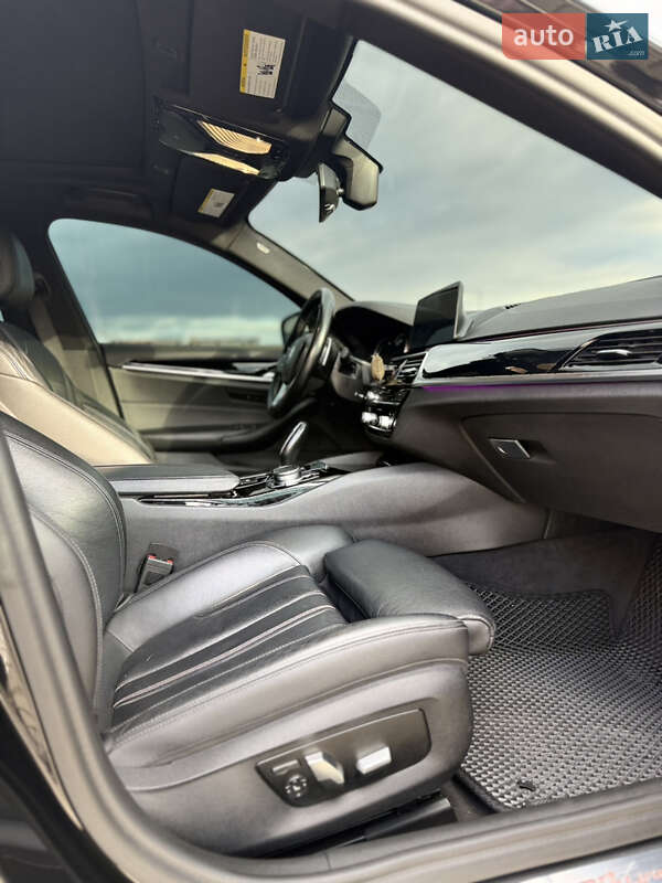 Седан BMW 5 Series 2017 в Ивано-Франковске
