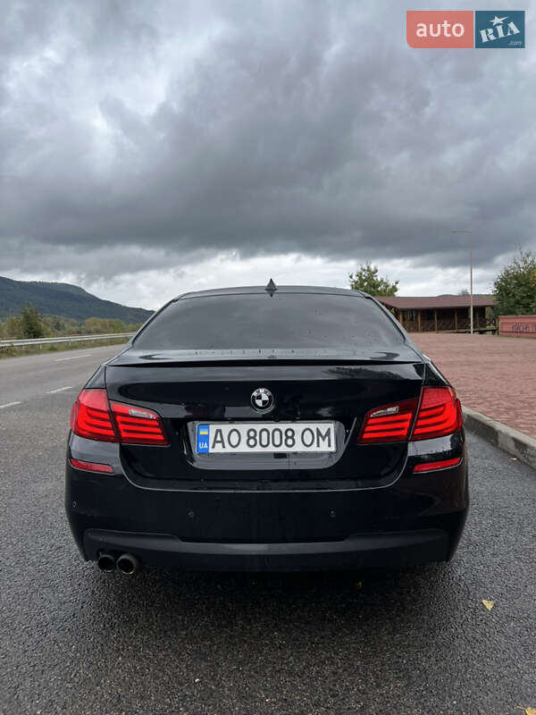 Седан BMW 5 Series 2011 в Виноградові фото 5 Седан BMW 5 Series 2011 в Виноградові
