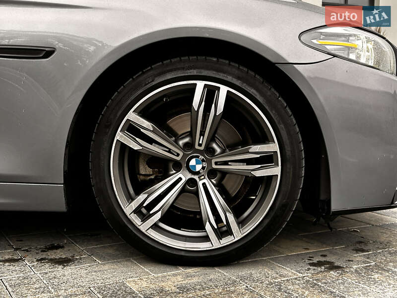Седан BMW 5 Series 2015 в Луцке