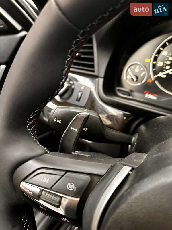 Седан BMW 5 Series 2015 в Луцке