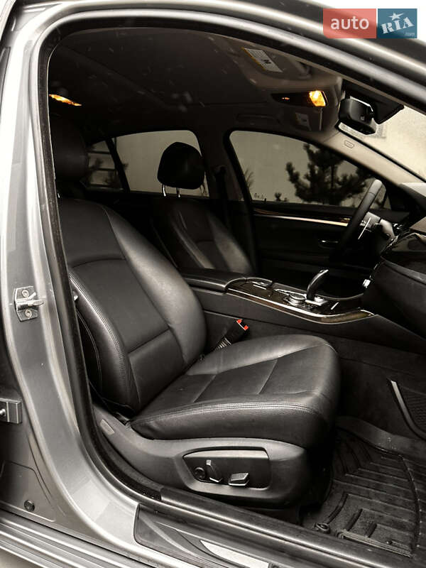 Седан BMW 5 Series 2015 в Луцке