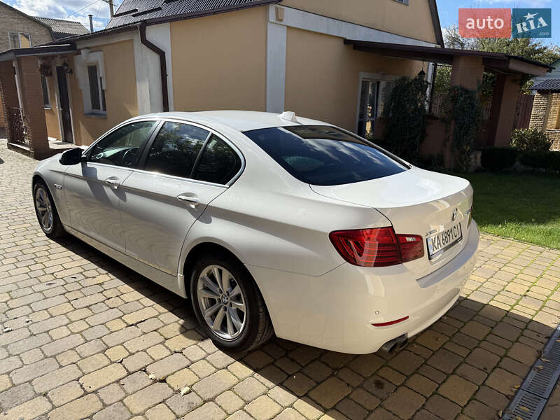 Седан BMW 5 Series 2016 в Киеве фото 10 Седан BMW 5 Series 2016 в Киеве