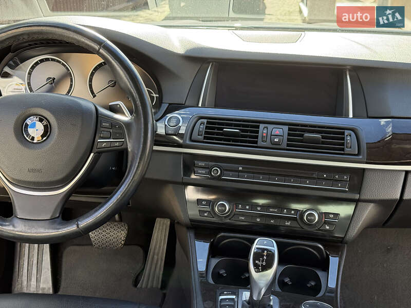 Седан BMW 5 Series 2016 в Киеве фото 20 Седан BMW 5 Series 2016 в Киеве