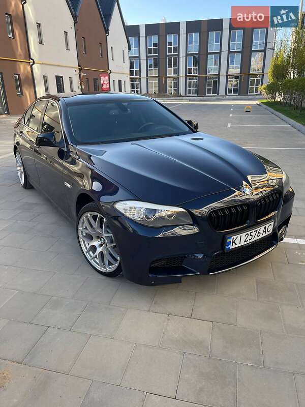 BMW 5 Series 2012