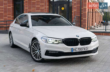 Седан BMW 5 Series 2017 в Самборі