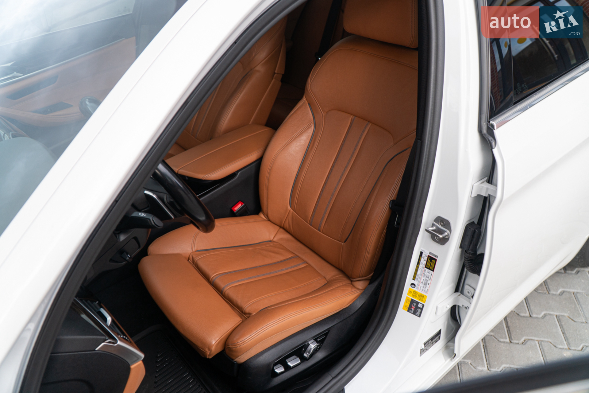 2017 BMW 5er - мініатюра 18