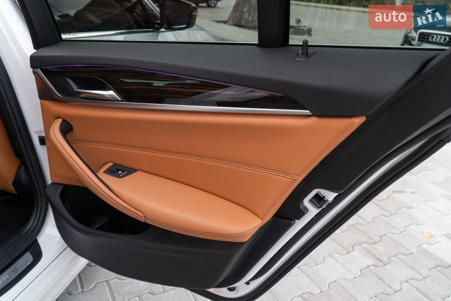 2017 BMW 5er - мініатюра 31