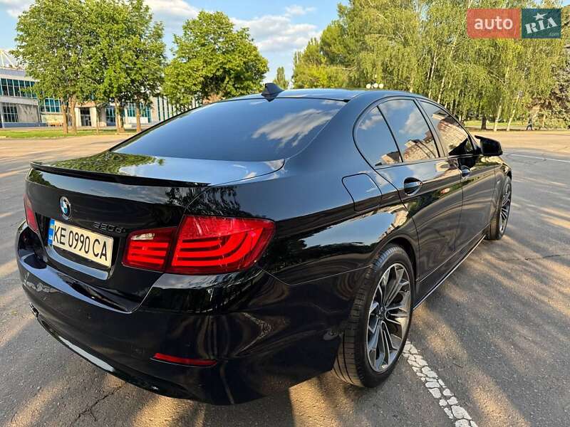 Седан BMW 5 Series 2011 в Кривому Розі