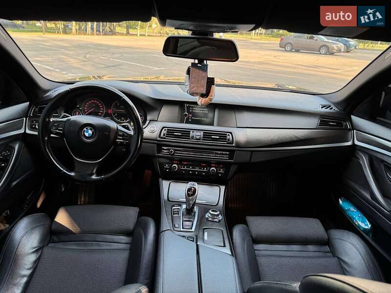 Седан BMW 5 Series 2011 в Кривому Розі