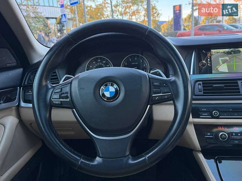 Седан BMW 5 Series 2015 в Киеве
