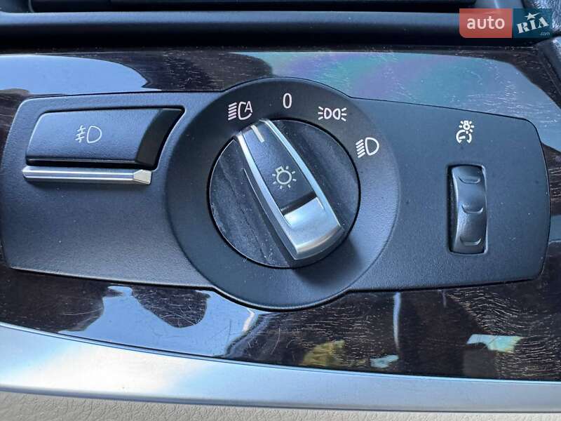 Седан BMW 5 Series 2015 в Киеве