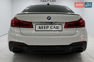 Седан BMW 5 Series 2017 в  фото 18 Седан BMW 5 Series 2017 в