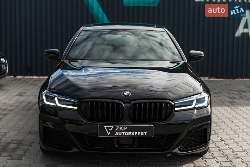 Седан BMW 5 Series 2021 в Мукачевому