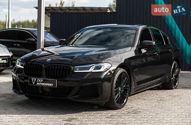 Седан BMW 5 Series 2021 в 