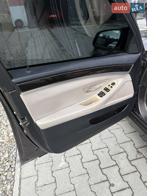 Универсал BMW 5 Series 2013 в Черновцах фото 30 Универсал BMW 5 Series 2013 в Черновцах