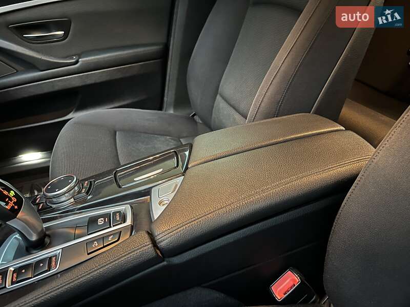 Седан BMW 5 Series 2015 в Львове фото 50 Седан BMW 5 Series 2015 в Львове