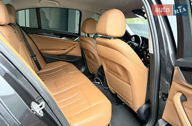 Седан BMW 5 Series 2017 в 