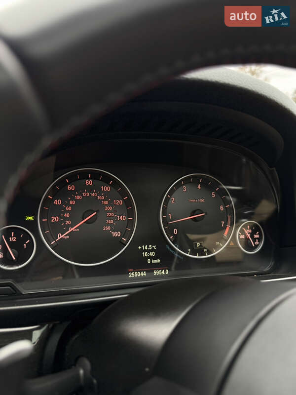 Седан BMW 5 Series 2012 в Черновцах