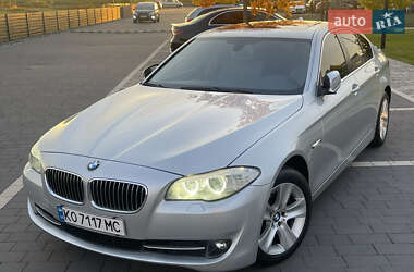 Седан BMW 5 Series 2012 в Мукачево