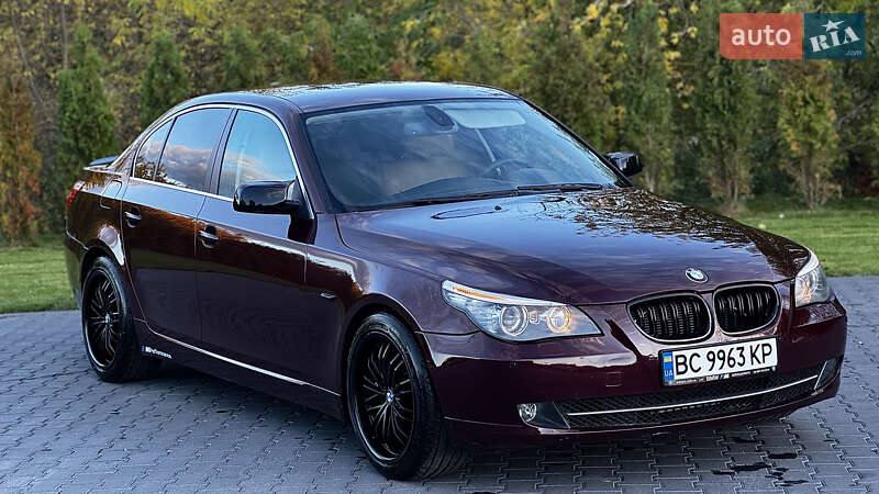 Седан BMW 5 Series 2008 в Зборове