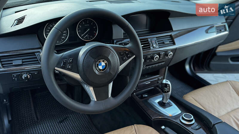 Седан BMW 5 Series 2008 в Зборове