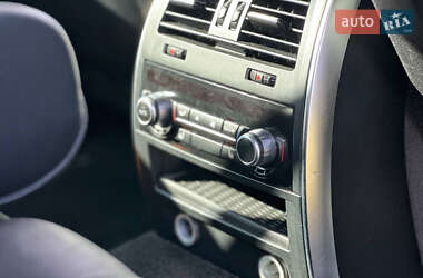 Лифтбек BMW 5 Series 2010 в 